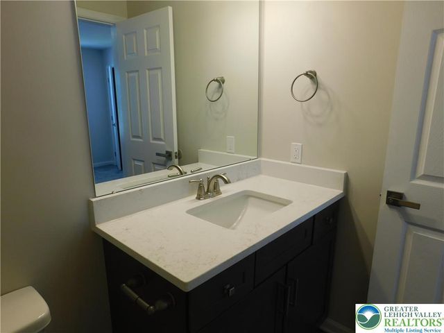 326 East Frankford Street, Bethlehem City, PA 18018