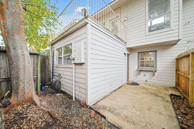 9393 Westwood Village Drive 64, Houston, TX 77036