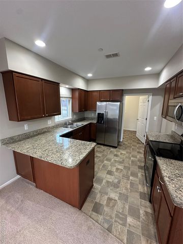 14273 Shadywood Drive, Sterling Heights, MI 48312