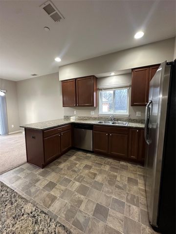 14273 Shadywood Drive, Sterling Heights, MI 48312