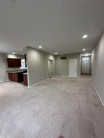 14273 Shadywood Drive, Sterling Heights, MI 48312