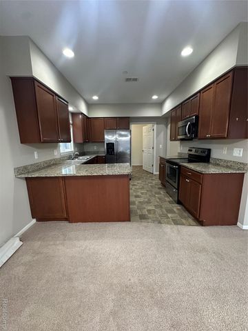 14273 Shadywood Drive, Sterling Heights, MI 48312