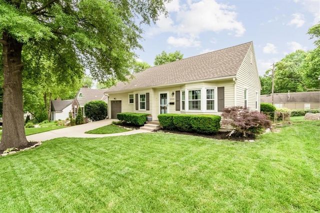 5319 Juniper Street, Roeland Park, KS 66205