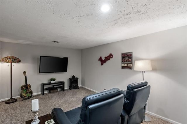 5319 Juniper Street, Roeland Park, KS 66205