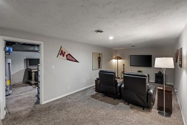 5319 Juniper Street, Roeland Park, KS 66205