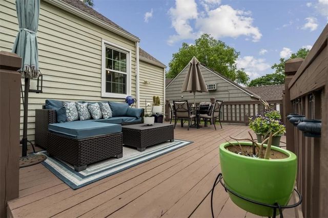 5319 Juniper Street, Roeland Park, KS 66205