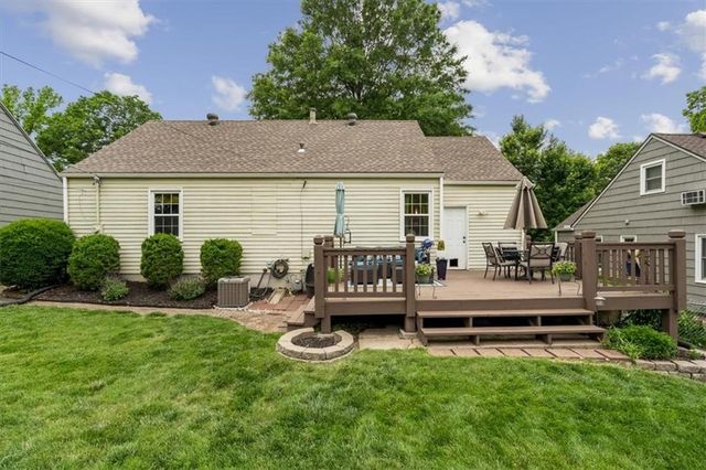 5319 Juniper Street, Roeland Park, KS 66205