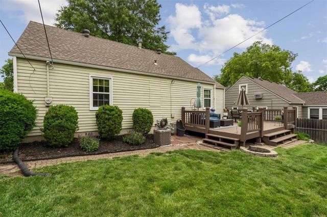 5319 Juniper Street, Roeland Park, KS 66205