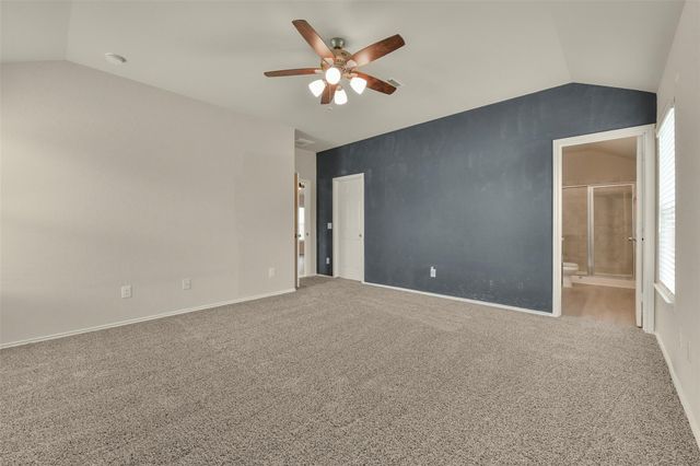 8611 Conquest Circle, Texas City, TX 77591