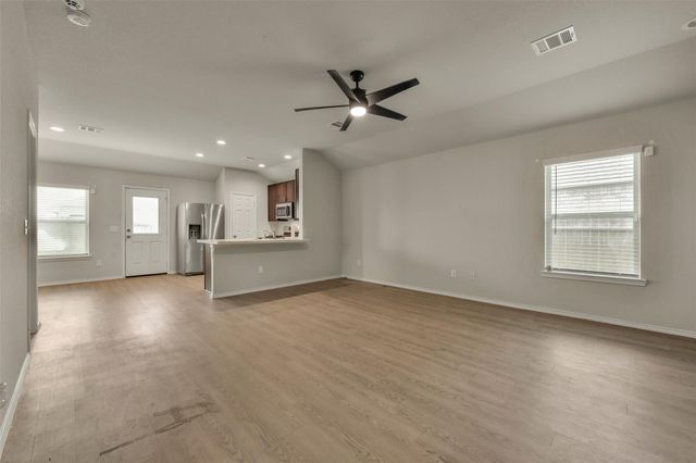 8611 Conquest Circle, Texas City, TX 77591
