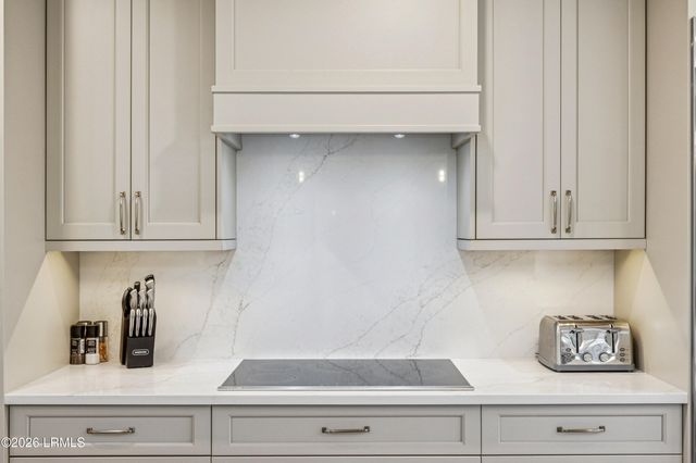 30 Plantation Drive, Hilton Head Island, SC 29928