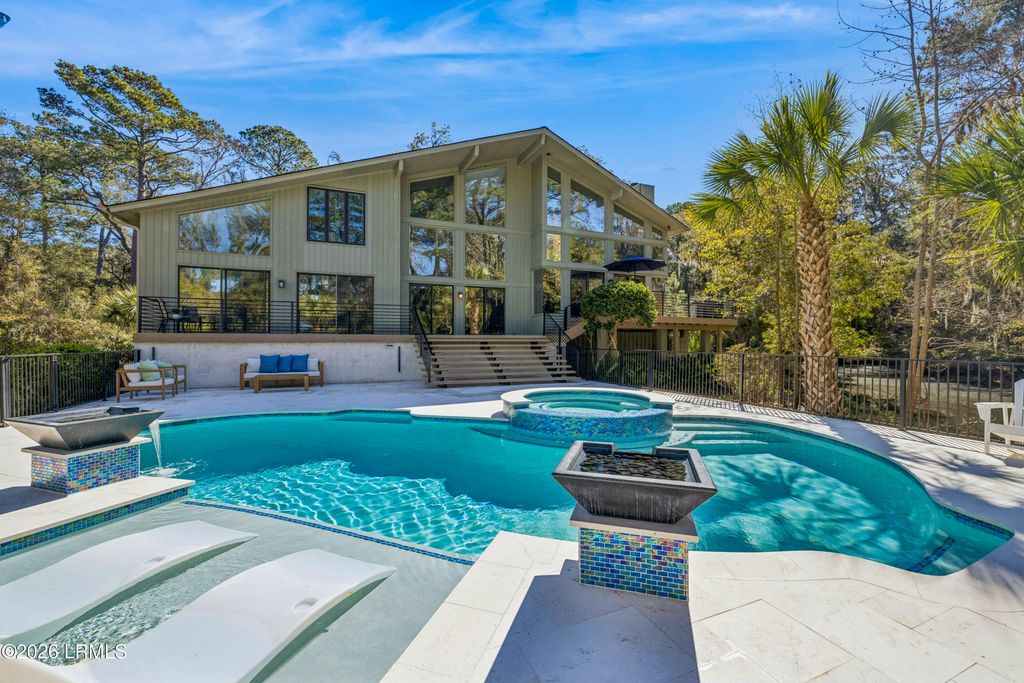 30 Plantation Drive, Hilton Head Island, SC 29928