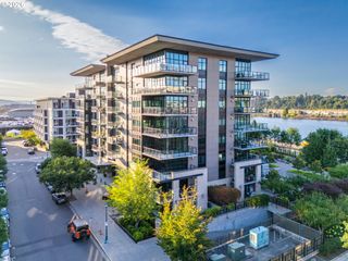 1830 Nw RIVERSCAPE St 511, Portland, OR 97209