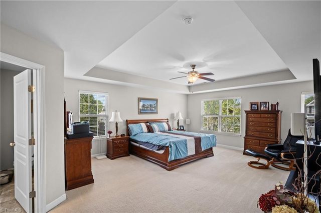 110 Rolling Meadow Lane, Clemmons, NC 27012