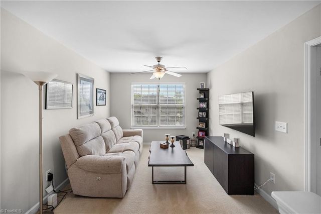 110 Rolling Meadow Lane, Clemmons, NC 27012