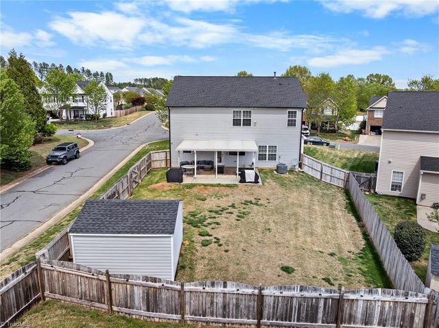 110 Rolling Meadow Lane, Clemmons, NC 27012