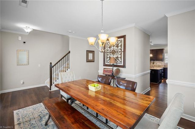 110 Rolling Meadow Lane, Clemmons, NC 27012