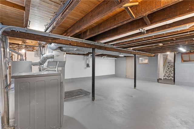 36725 Pettibone Road, Solon, OH 44139