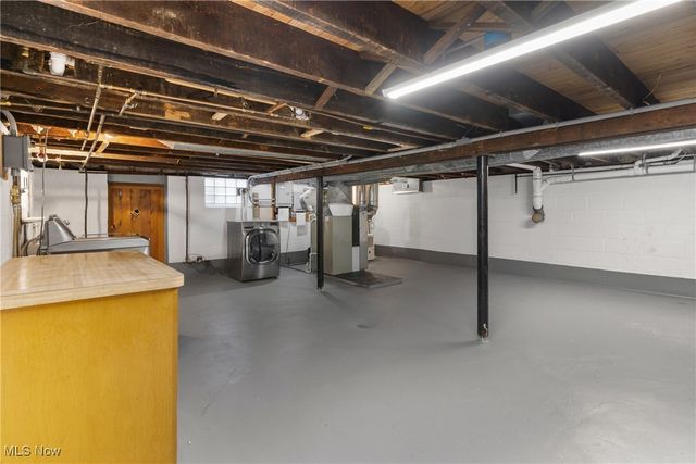 36725 Pettibone Road, Solon, OH 44139