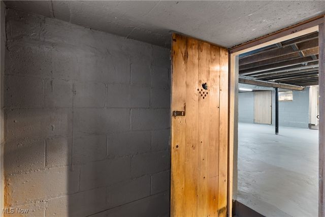 36725 Pettibone Road, Solon, OH 44139