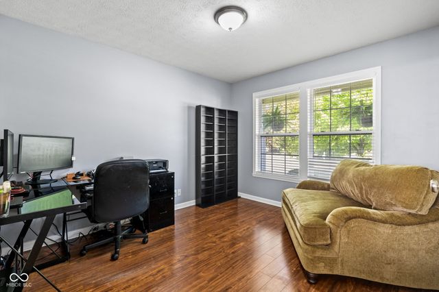 8117 Winterset Circle, Indianapolis, IN 46214