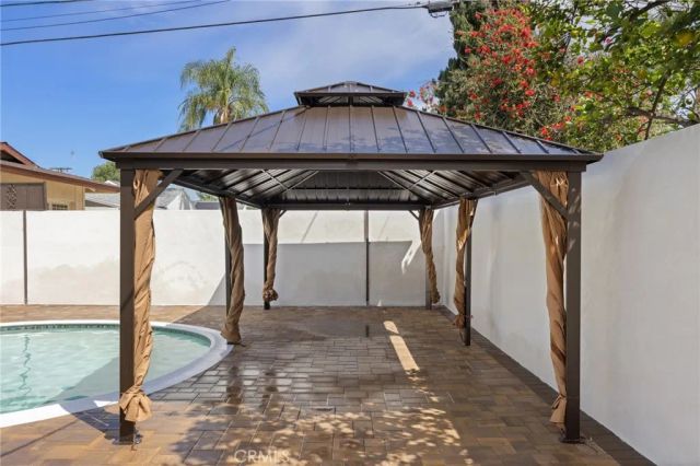 12531 Vose, North Hollywood, CA 91605