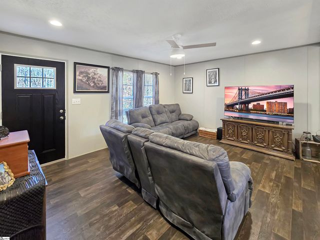 615 Generostee Church Road, Starr, SC 29684