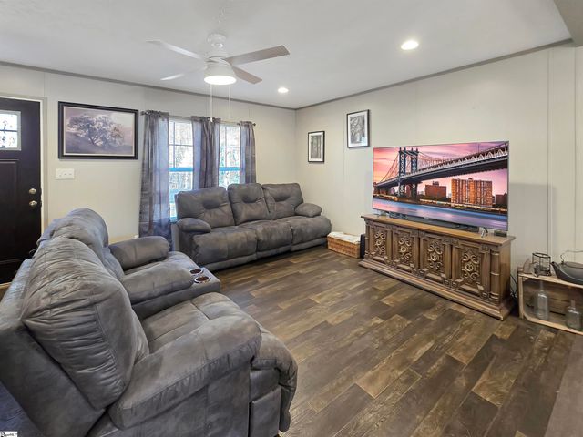 615 Generostee Church Road, Starr, SC 29684