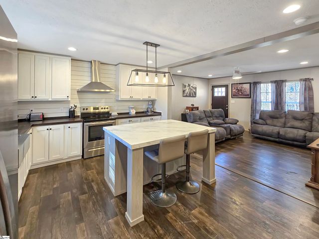 615 Generostee Church Road, Starr, SC 29684