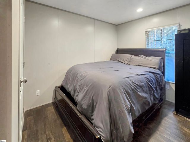 615 Generostee Church Road, Starr, SC 29684