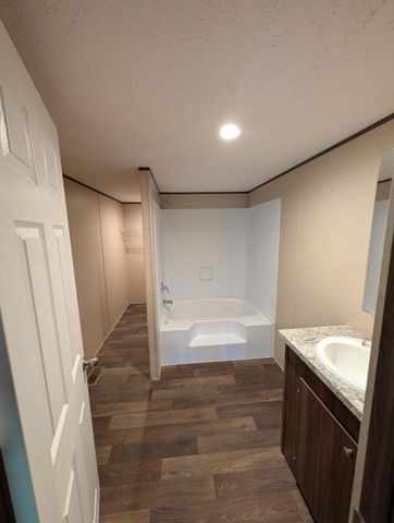 64 14Th Street, Santa Rosa Beach, FL 32459