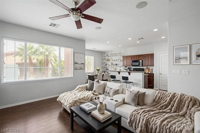 9862 November Rain Street, Las Vegas, NV 89178