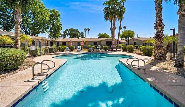 3402 N 32nd Street Unit 129, Phoenix, AZ 85018