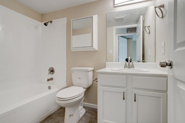 3402 N 32nd Street Unit 129, Phoenix, AZ 85018