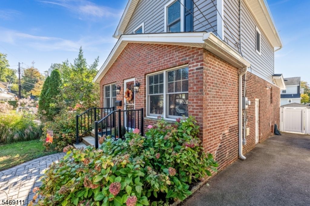 99 Raymond Ave, Nutley Twp., NJ 07110 — photo 2