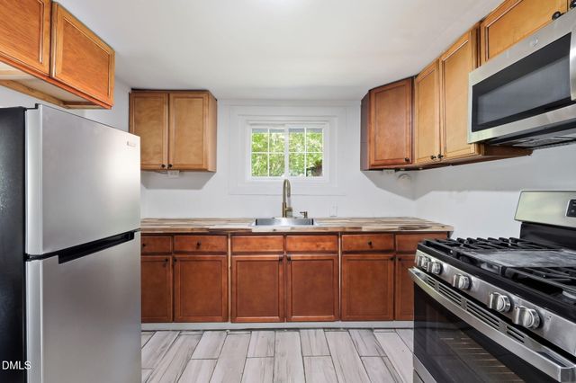 2112 U.s. Hwy 70a E, Hillsborough, NC 27278
