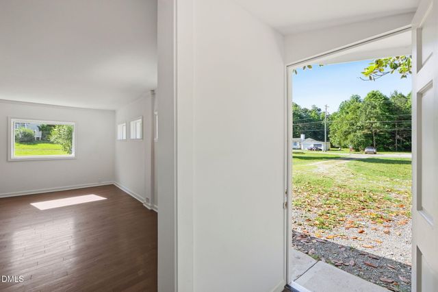 2112 U.s. Hwy 70a E, Hillsborough, NC 27278