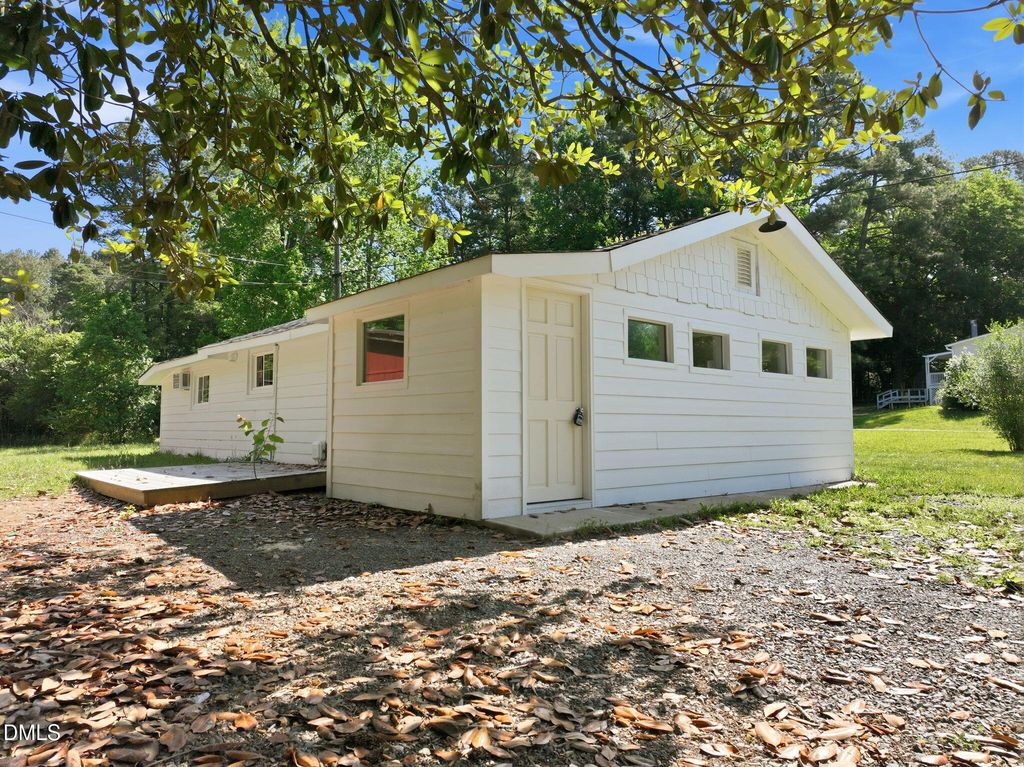 2112 U.s. Hwy 70a E, Hillsborough, NC 27278