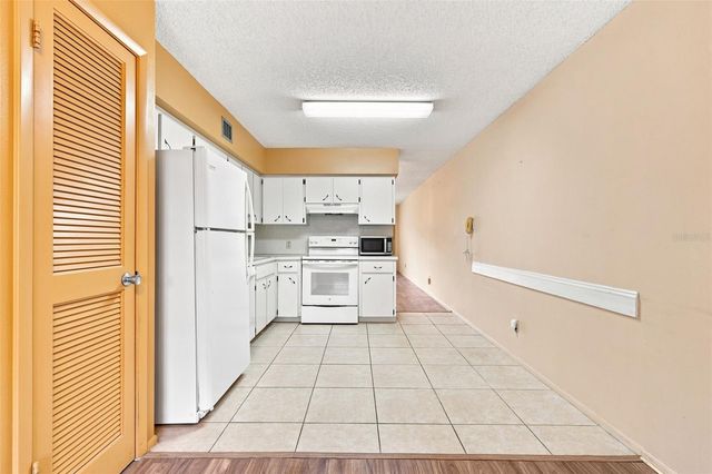 2295 BELGIAN LANE 5, Clearwater, FL 33763