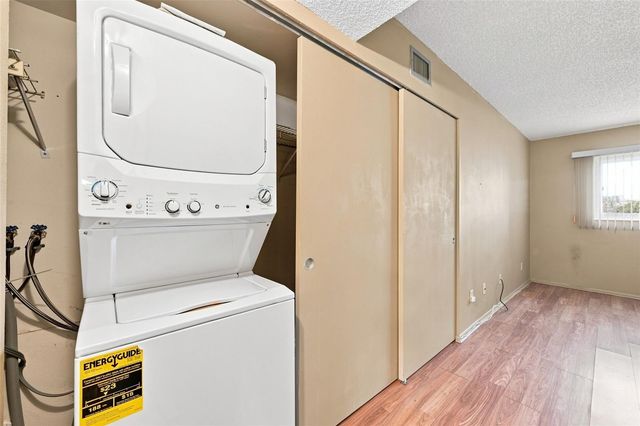 2295 BELGIAN LANE 5, Clearwater, FL 33763