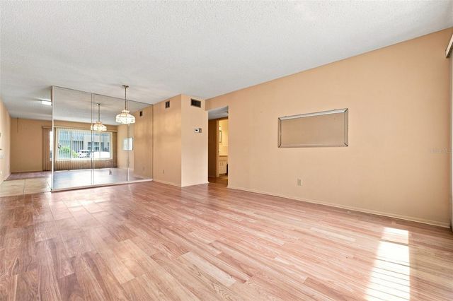 2295 BELGIAN LANE 5, Clearwater, FL 33763