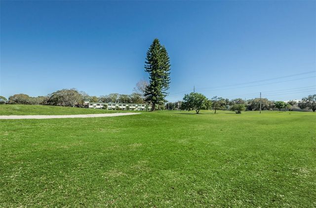 2295 BELGIAN LANE 5, Clearwater, FL 33763