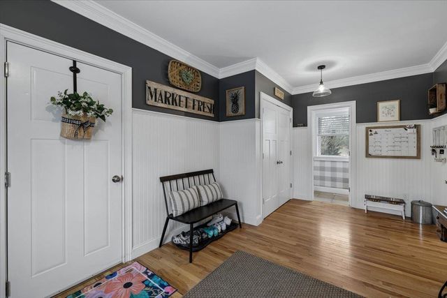 5 Whiting Farm Drive, Amherst, NH 03031