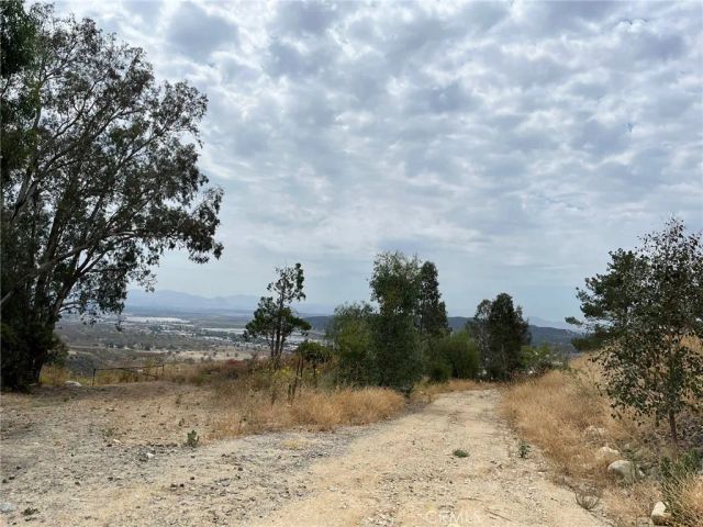 1244 Knoll, San Bernardino, CA 92407