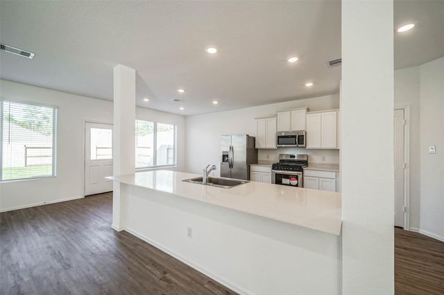 1951 Foxtail Creek Court, Crosby, TX 77532