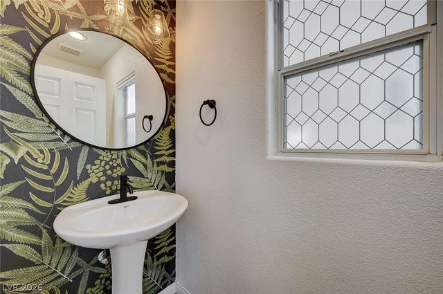 10749 Ackers Drive, Henderson, NV 89052