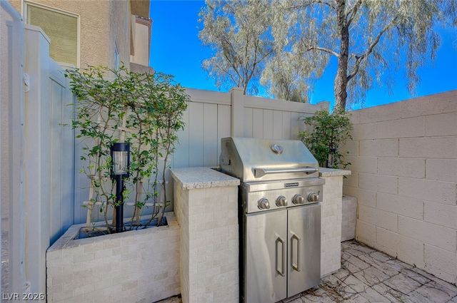 10749 Ackers Drive, Henderson, NV 89052