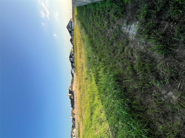 360 Meadow Valley LOOP, Jarrell, TX 76537