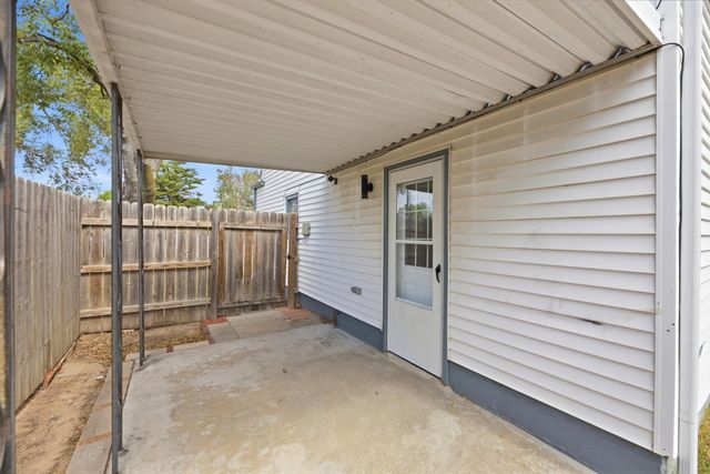 703 W Kinkaid Ave., Wichita, KS 67213