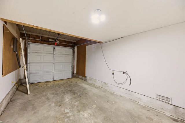 703 W Kinkaid Ave., Wichita, KS 67213